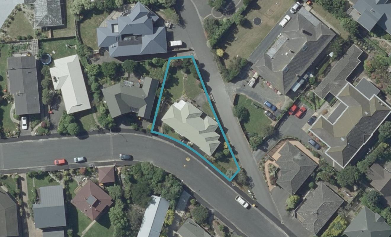 8B Elliffe Place, Shiel Hill, Dunedin - Carousel 1
