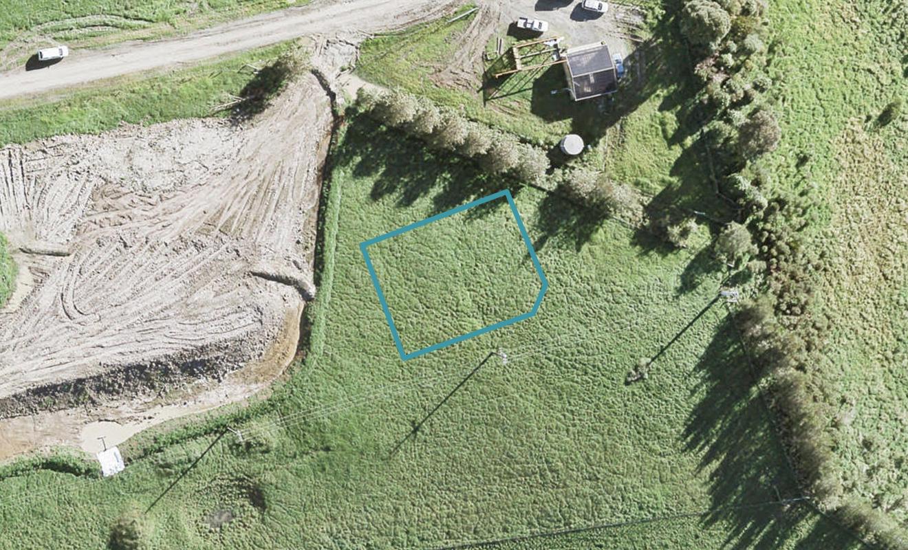 1 John Fair Drive, Wainui, Wainui - Carousel 1