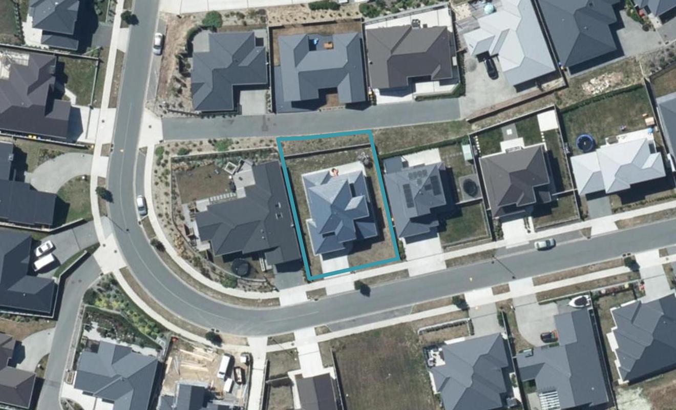 25 Margaret Shields Avenue, Aotea, Porirua - Carousel 1