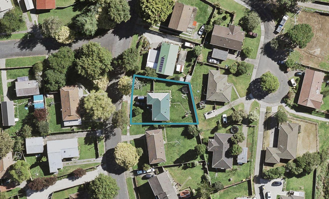 12 Galilee Avenue, Red Hill, Papakura - Carousel 1