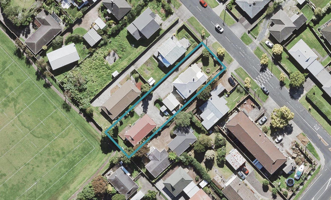 1/6 Northall Road, New Lynn, Auckland - Carousel 1