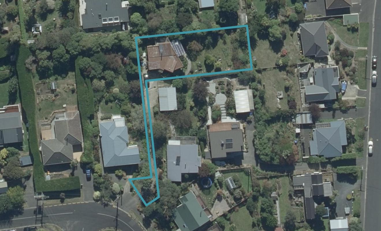 59 Marion Street, Macandrew Bay, Dunedin - Carousel 1