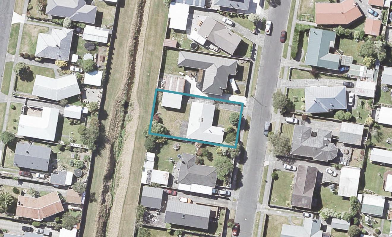 33 Momona Street, Wainuiomata, Lower Hutt - Carousel 1