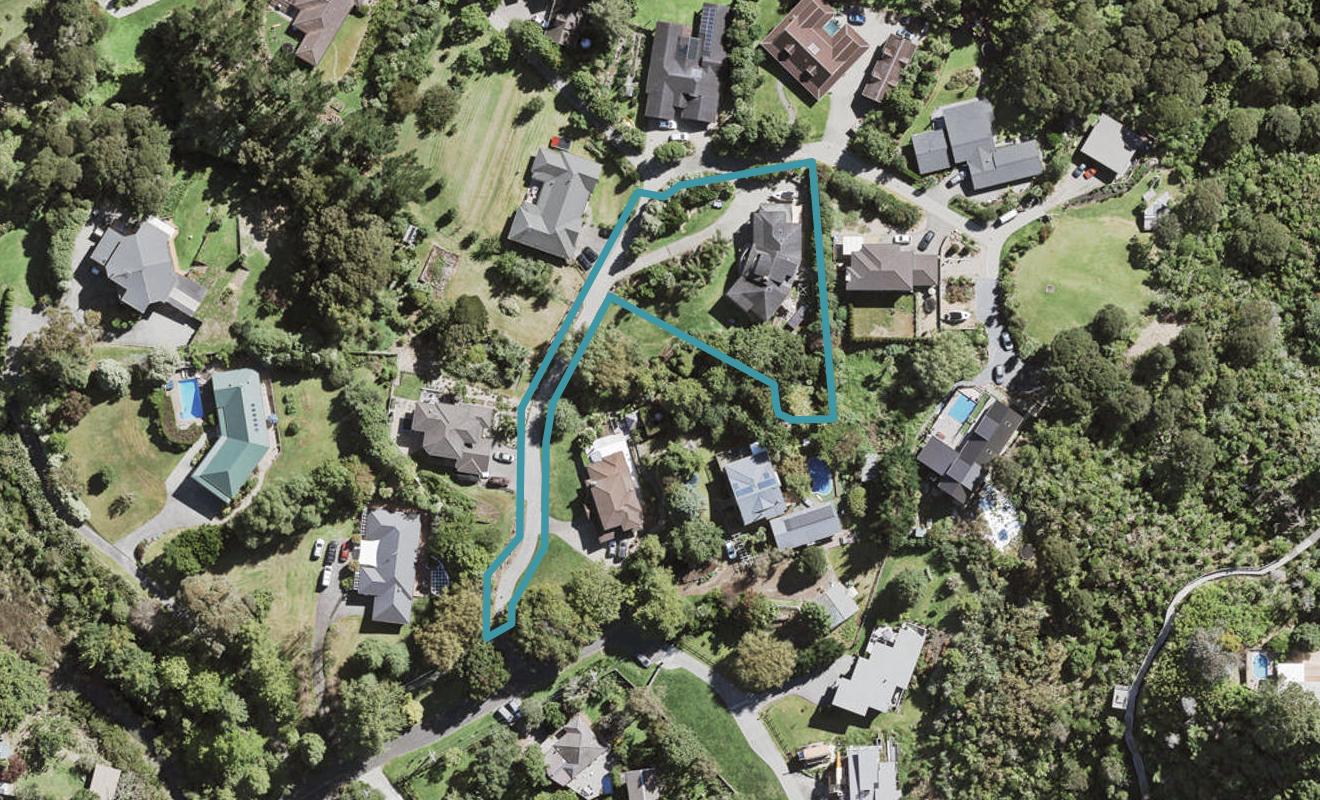 48 Landing Road, Titirangi, Auckland - Carousel 1