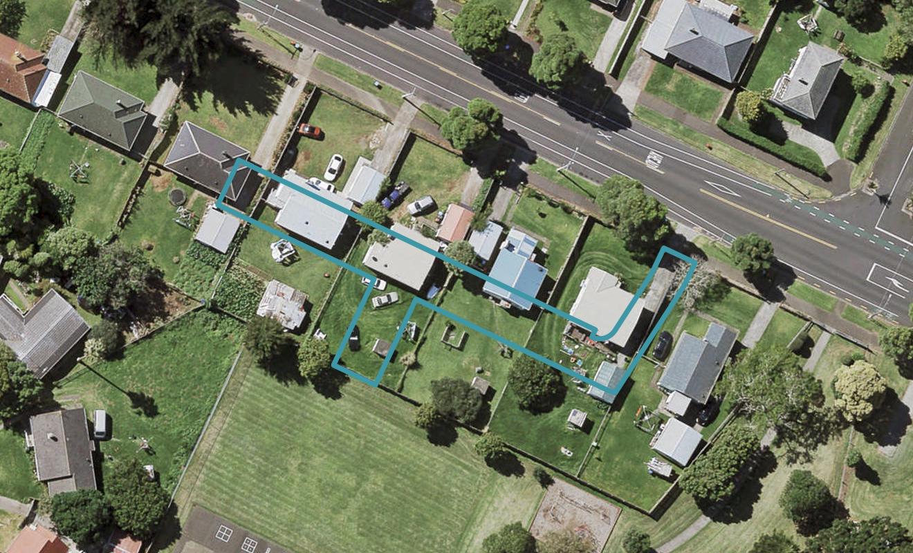 19 Leiite Setefano Way, Point England, Auckland - Carousel 1