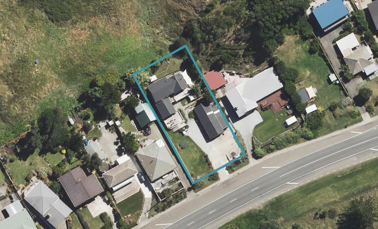 101 Moana Road, Okitu, Gisborne - Carousel 1