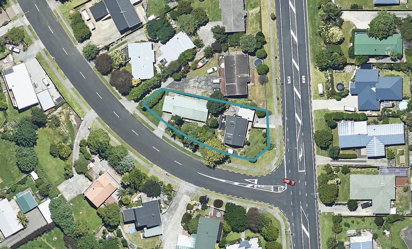 98 Resolution Road, Welcome Bay, Tauranga - Carousel 1