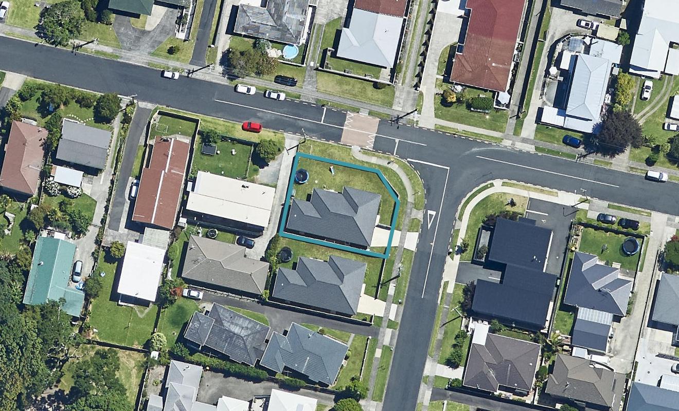 1 Goods Road, Otumoetai, Tauranga - Carousel 1