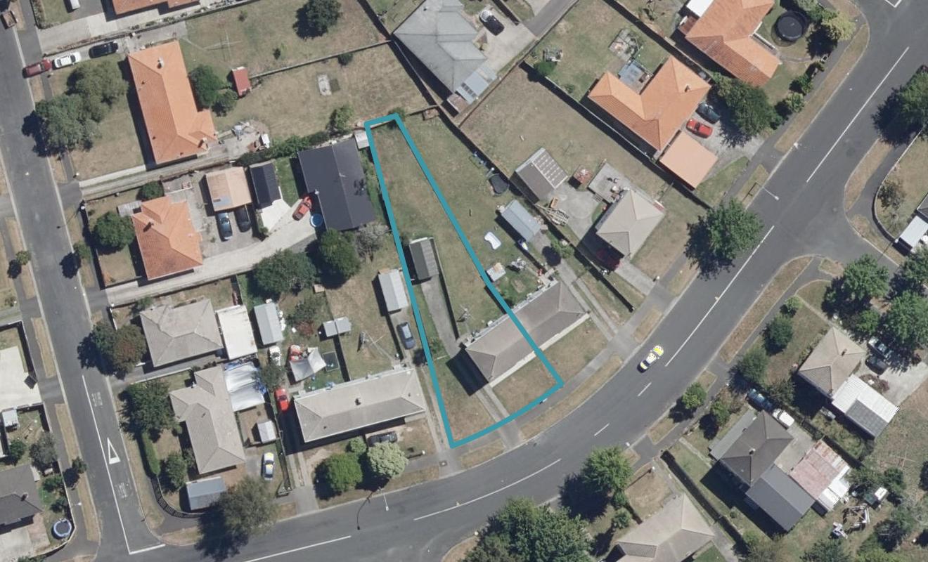 43 Holland Road, Fairfield, Hamilton - Carousel 1