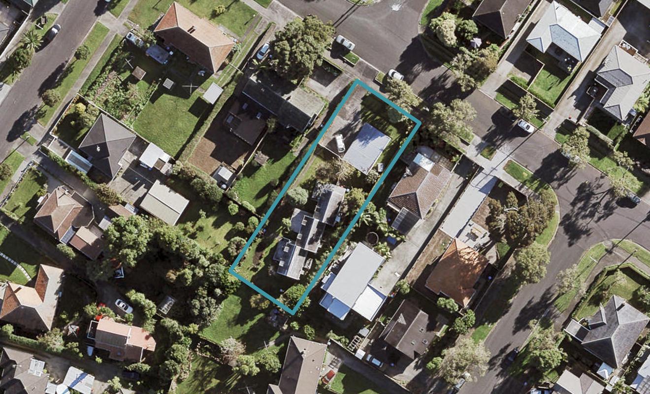 1/42 Fir Street, Waterview, Auckland - Carousel 1