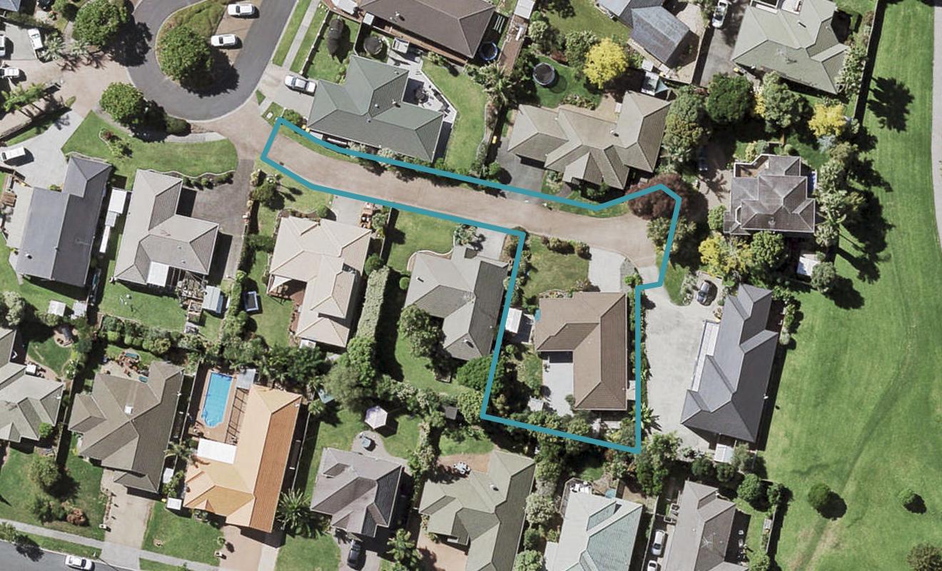 18 Jan Higgins Place, Golflands, Auckland - Carousel 1