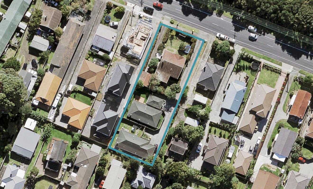 63 Margan Avenue, New Lynn, Auckland - Carousel 1