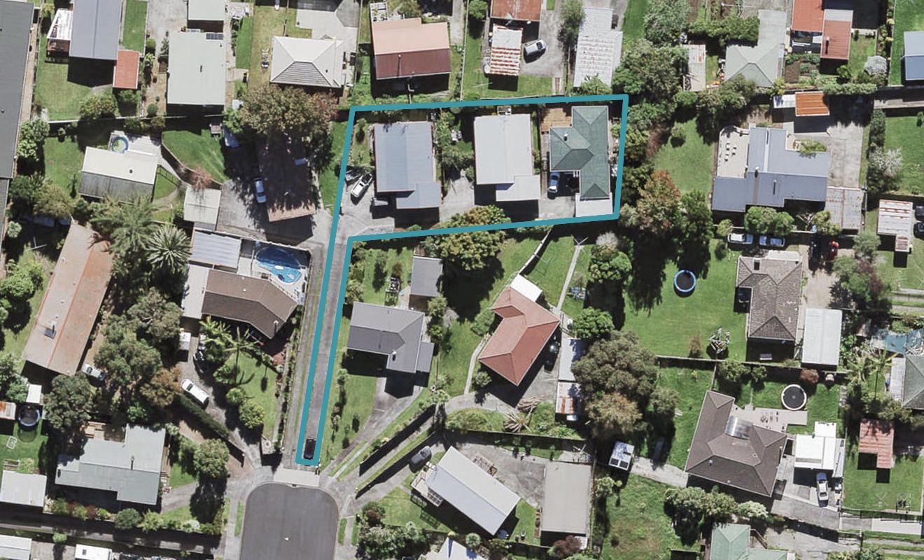 1/14 Orchid Place, Te Atatu South, Auckland - Carousel 1