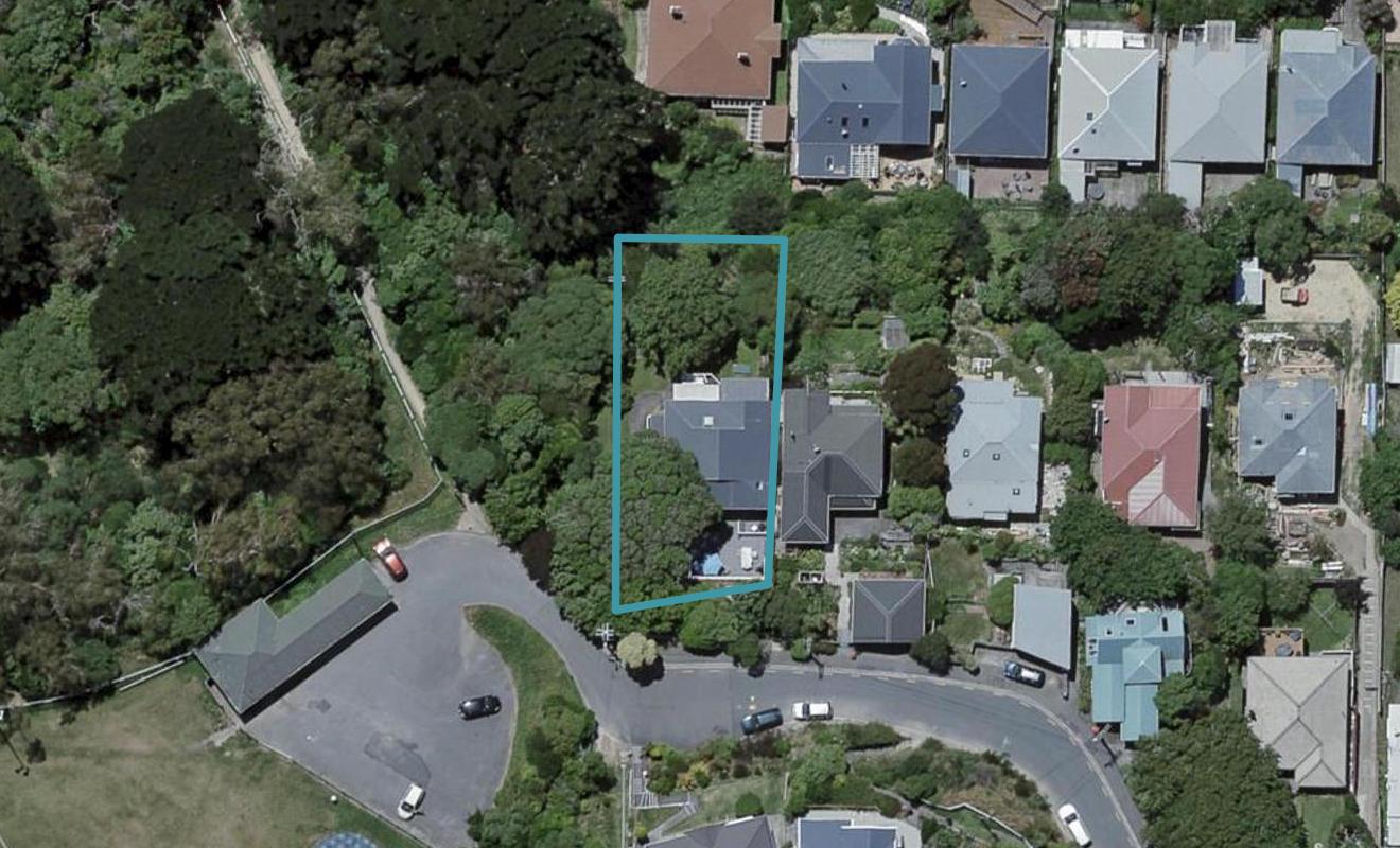 44 Sutherland Crescent, Melrose, Wellington - Carousel 1