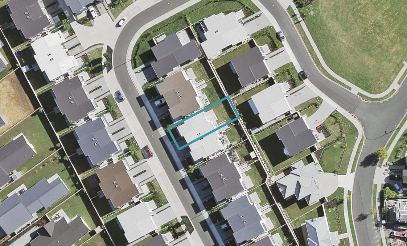 22 Costa Viva Crescent, Karaka, Papakura - Carousel 1