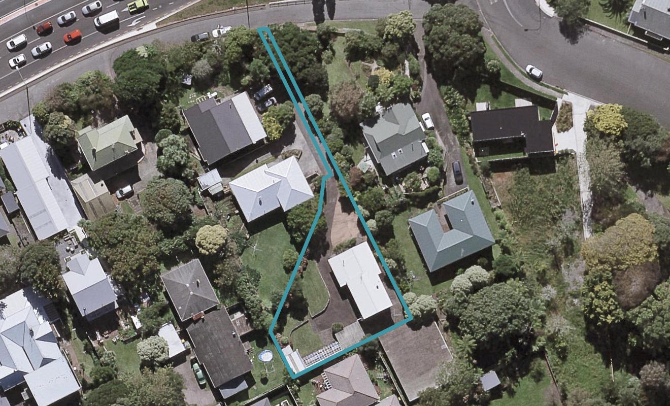 30B Waiwaka Terrace, Strandon, New Plymouth - Carousel 1