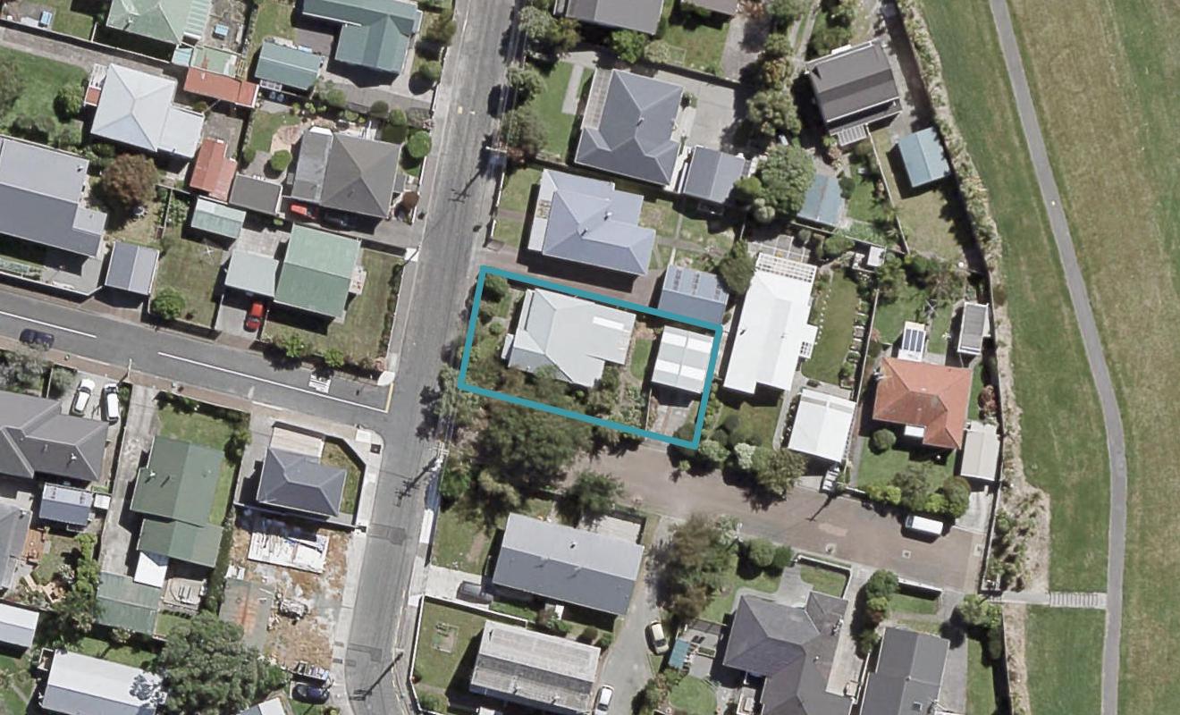 30 Mudie Street, Alicetown, Lower Hutt - Carousel 1