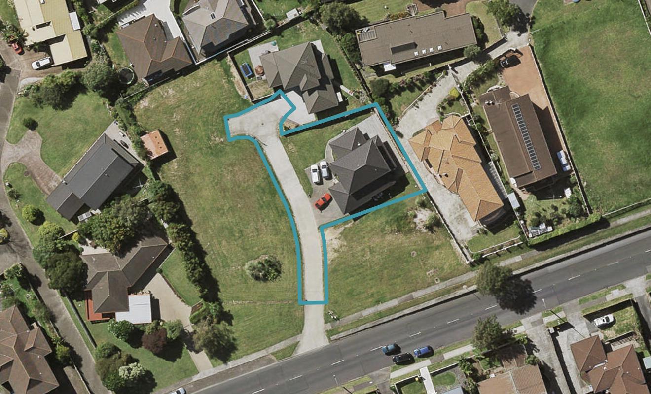 88 Redoubt Road, Goodwood Heights, Auckland - Carousel 1