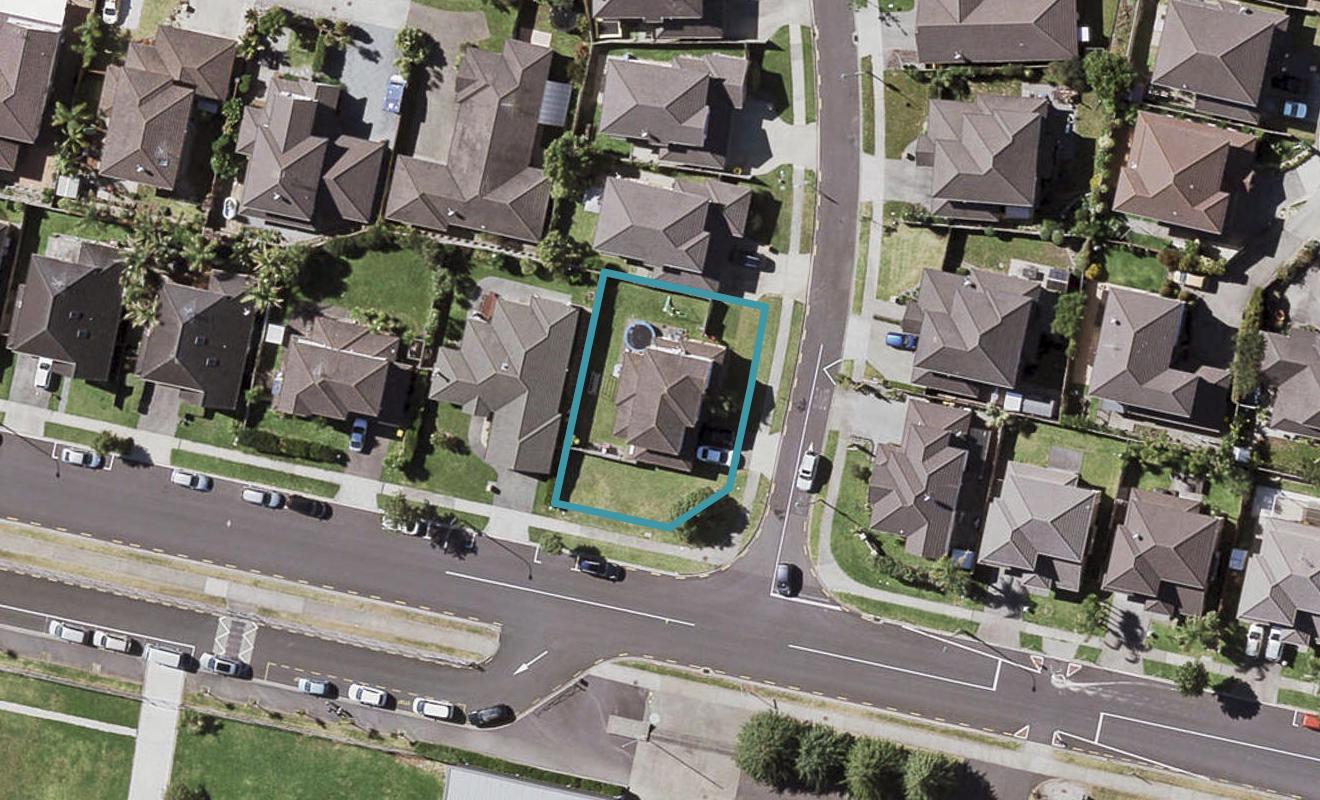 15 Stornaway Drive, Flat Bush, Auckland - Carousel 1