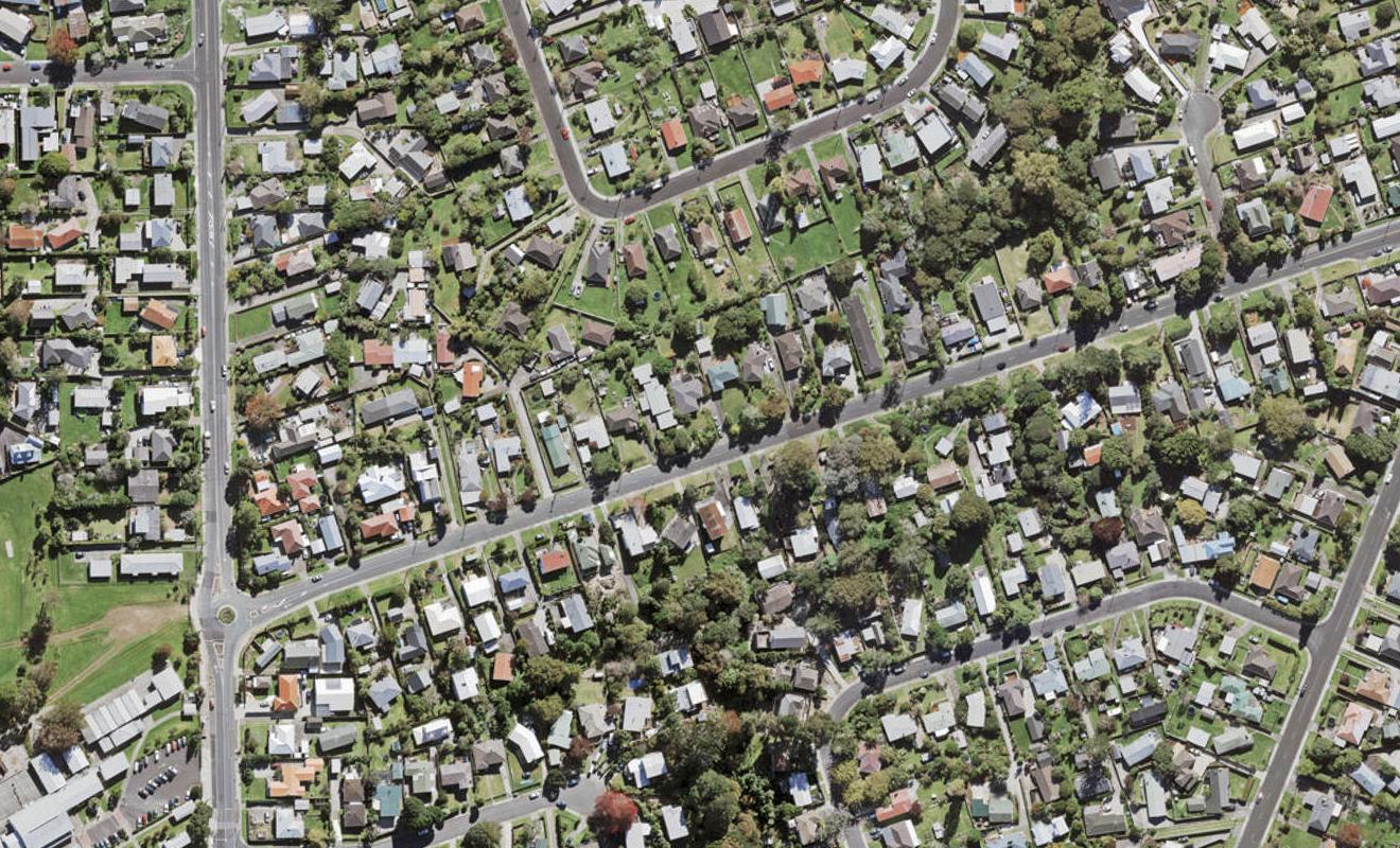 24 Eskdale Road, Birkdale, Auckland - Carousel 1