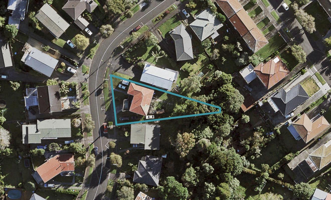 14 Laburnum Road, New Windsor, Auckland - Carousel 1