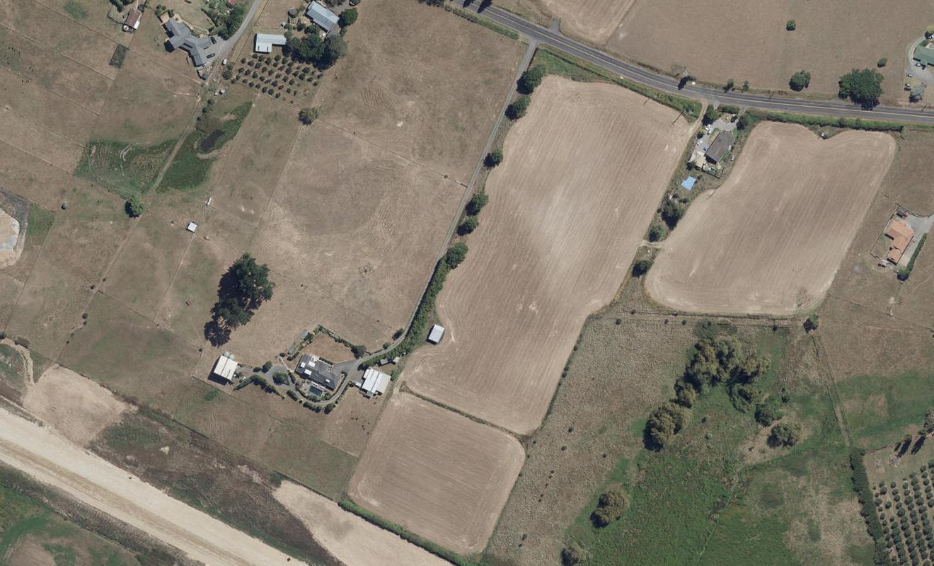21 Waruhia Crescent, Rototuna North, Hamilton - Carousel 1