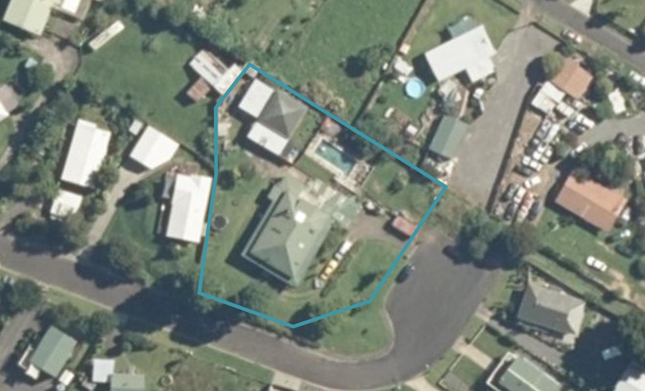 25 Woodstock Avenue, Paeroa - Carousel 1