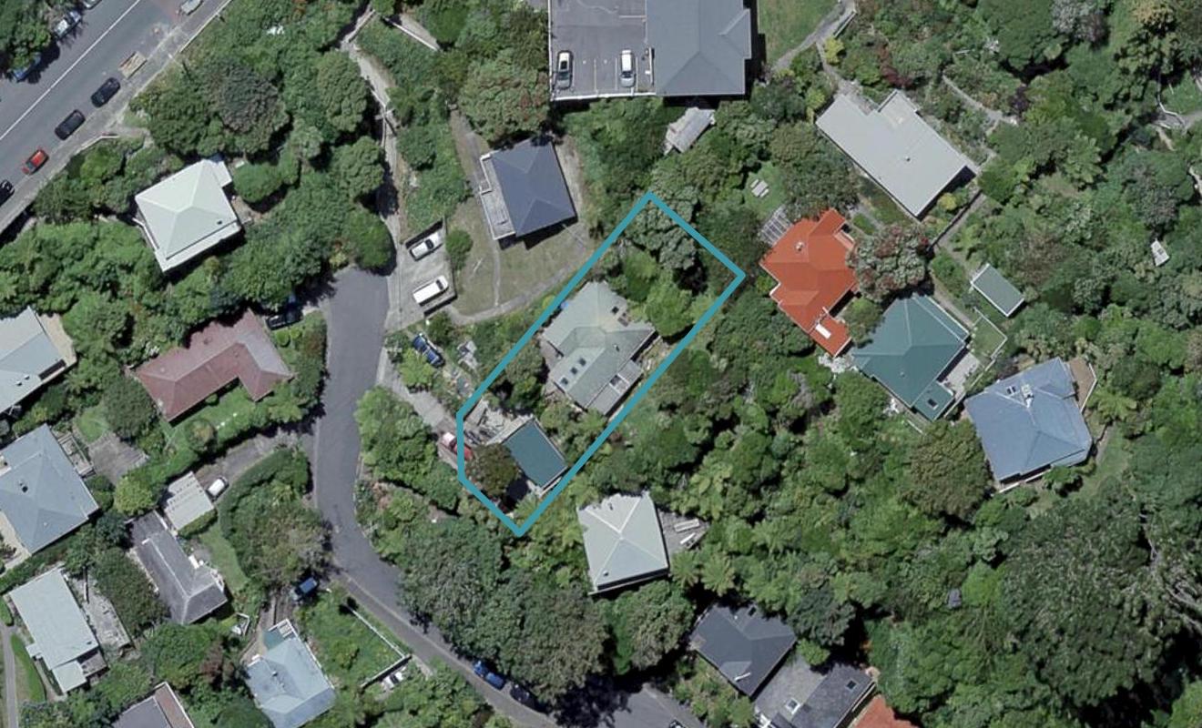 22 Governor Road, Northland, Wellington - Carousel 1