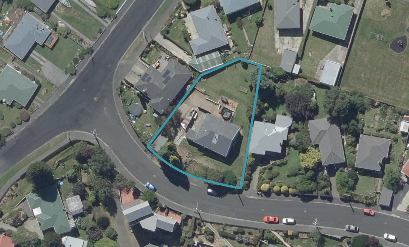 5 Salmond Street, Halfway Bush, Dunedin - Carousel 1