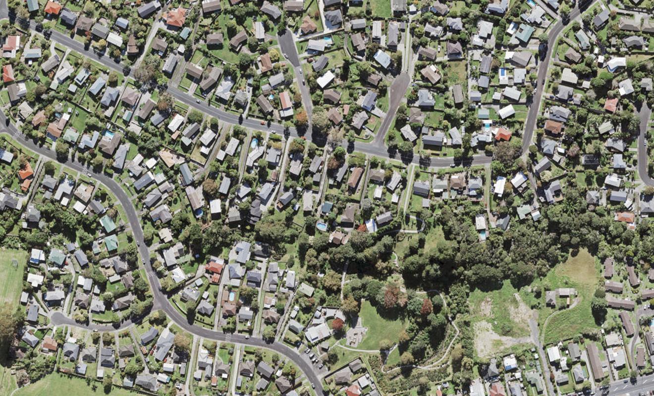 64 Lantana Road, Green Bay, Auckland - Carousel 1