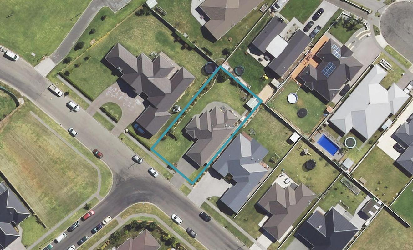 25 Joanne Street, Lytton West, Gisborne - Carousel 1