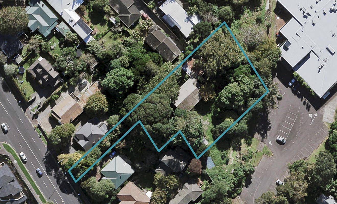 44 St Lukes Road, Mount Albert, Auckland - Carousel 1
