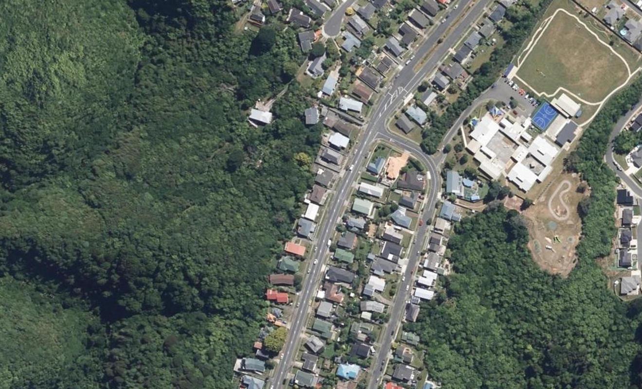 113 Major Drive, Kelson, Lower Hutt - Carousel 1