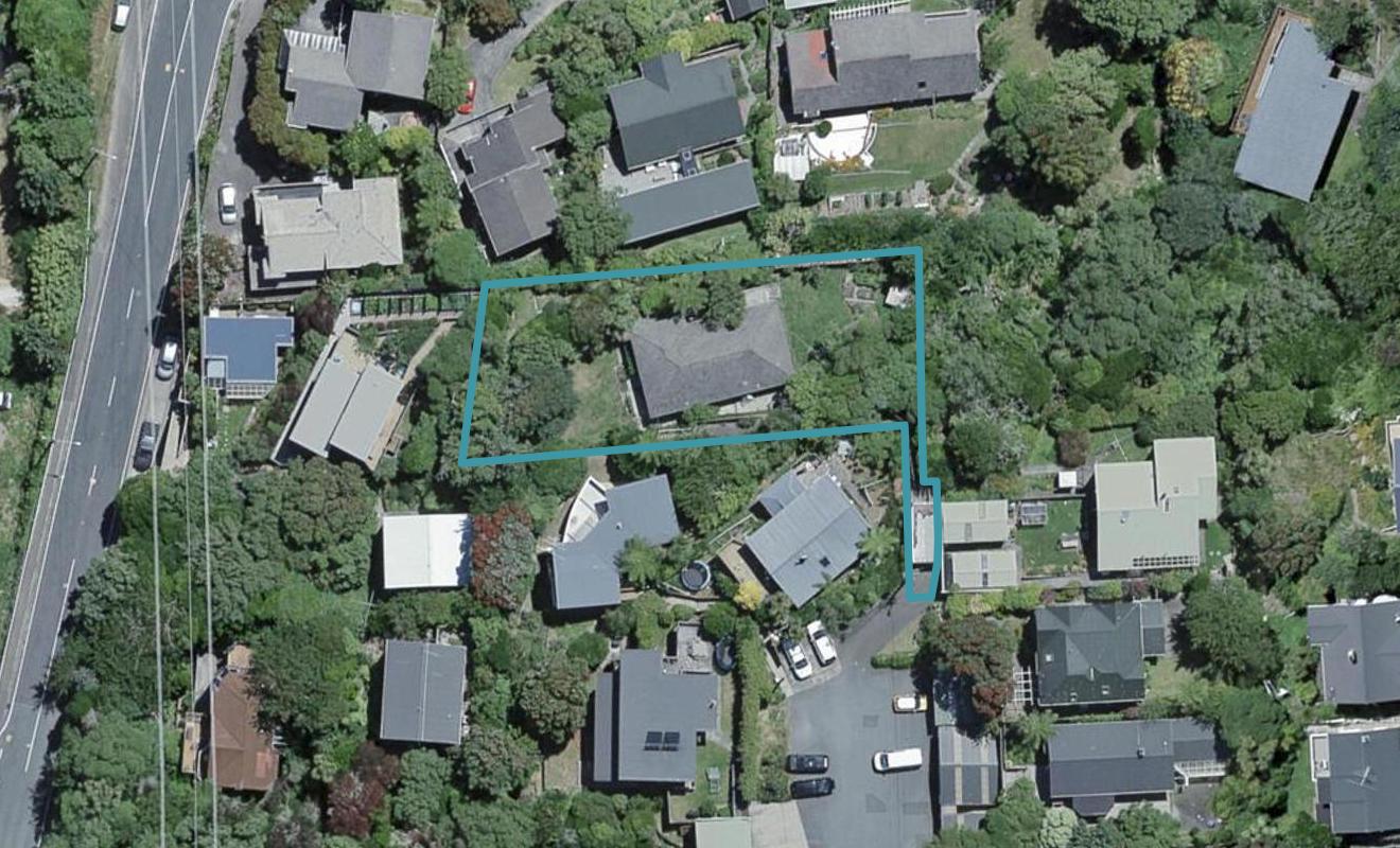 122 Creswick Terrace, Northland, Wellington - Carousel 1