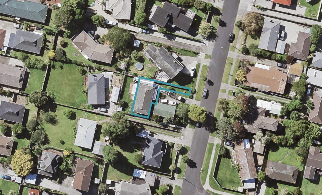 13A Minaret Drive, Bucklands Beach, Auckland - Carousel 1