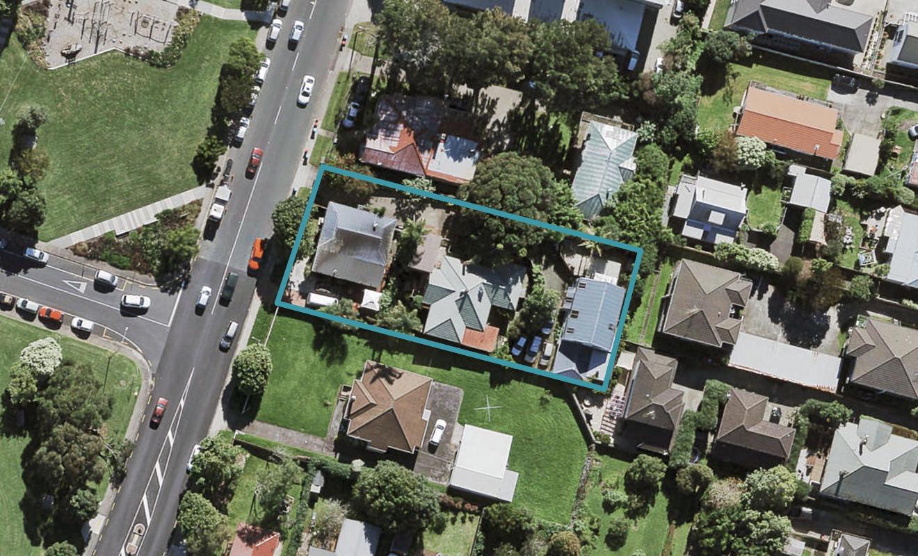 30C Morningside Drive, Morningside, Auckland - Carousel 1