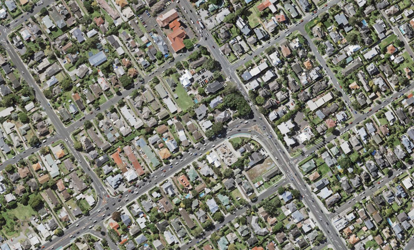1/1 Esmonde Road, Takapuna, Auckland - Carousel 1