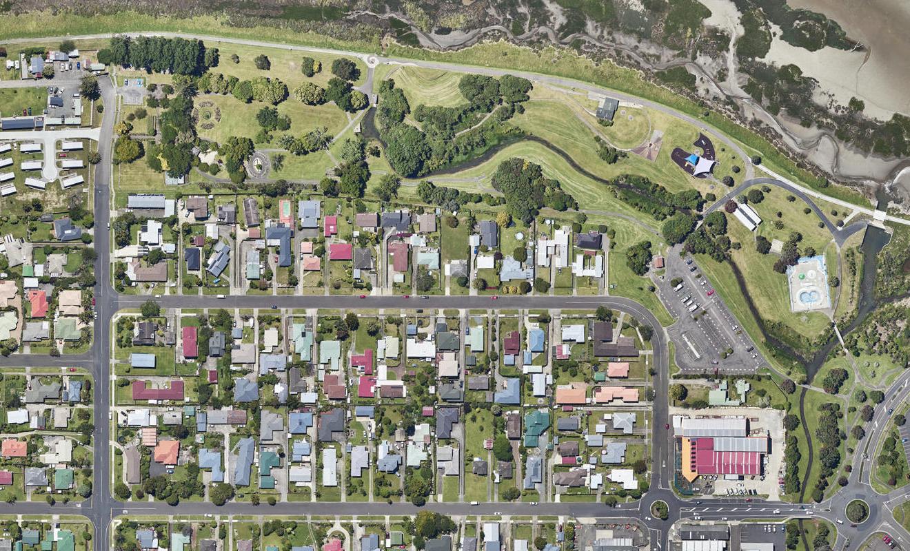 12A Beach Street, Whakatane, Whakatane - Carousel 1