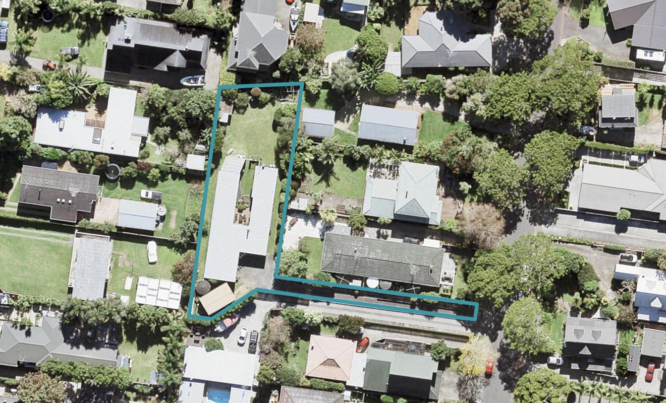 11 Motuora Road, Manly, Whangaparaoa - Carousel 1