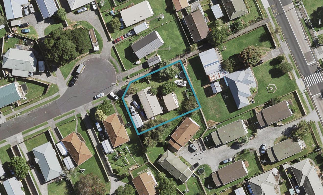 37 Oratu Place, Manurewa, Auckland - Carousel 1