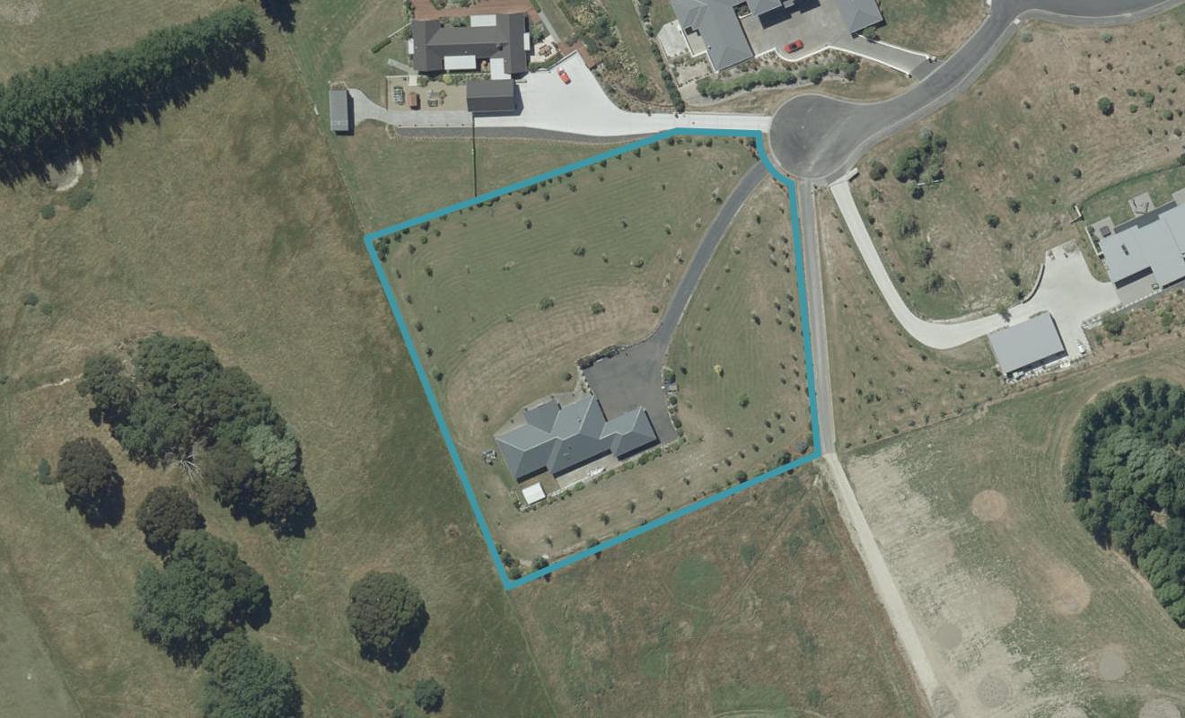 4 Gracemount Place, Kinmont Park, Mosgiel - Carousel 1