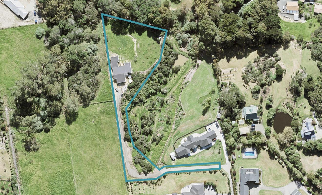 16C Roberts Road, Matakatia, Whangaparaoa - Carousel 1