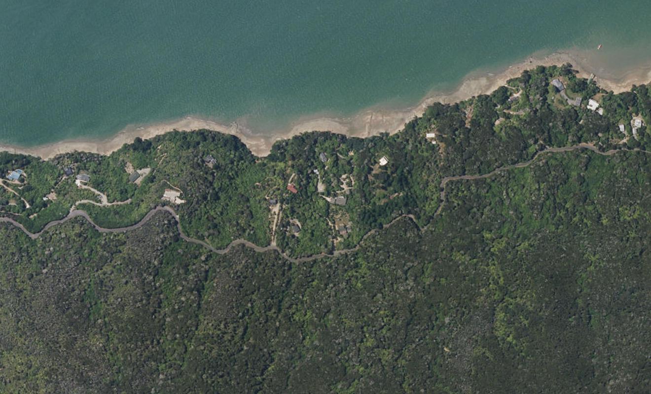 526 Moetapu Bay Road, Picton - Carousel 1