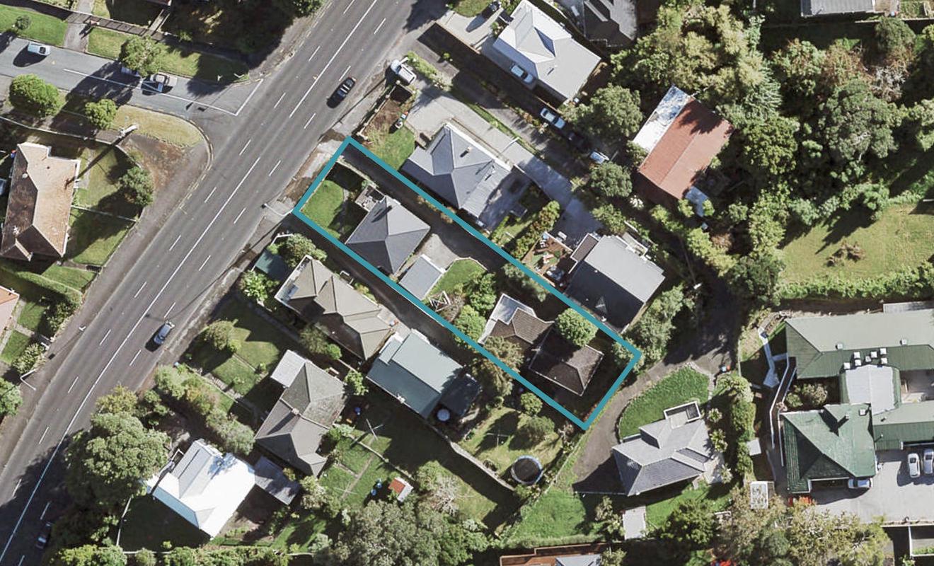 1736A Great North Road, Avondale, Auckland - Carousel 1