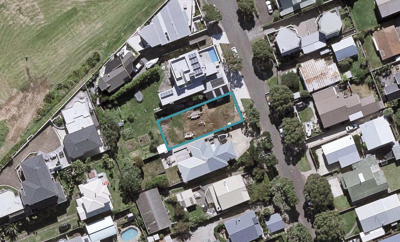 6 Richmond ST, Fitzroy, New Plymouth - Carousel 1
