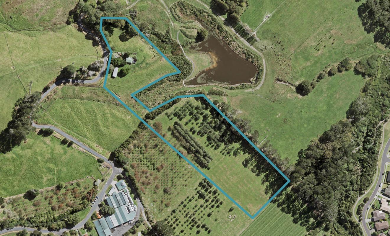 19 Babich Road, Henderson Valley, Auckland - Carousel 1