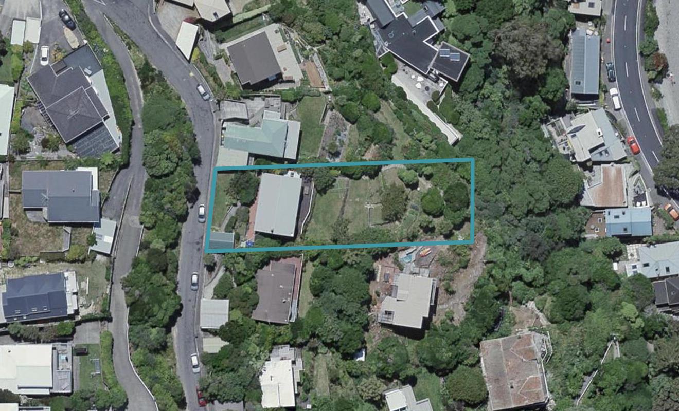 32 Napier Street, Karaka Bays, Wellington - Carousel 1