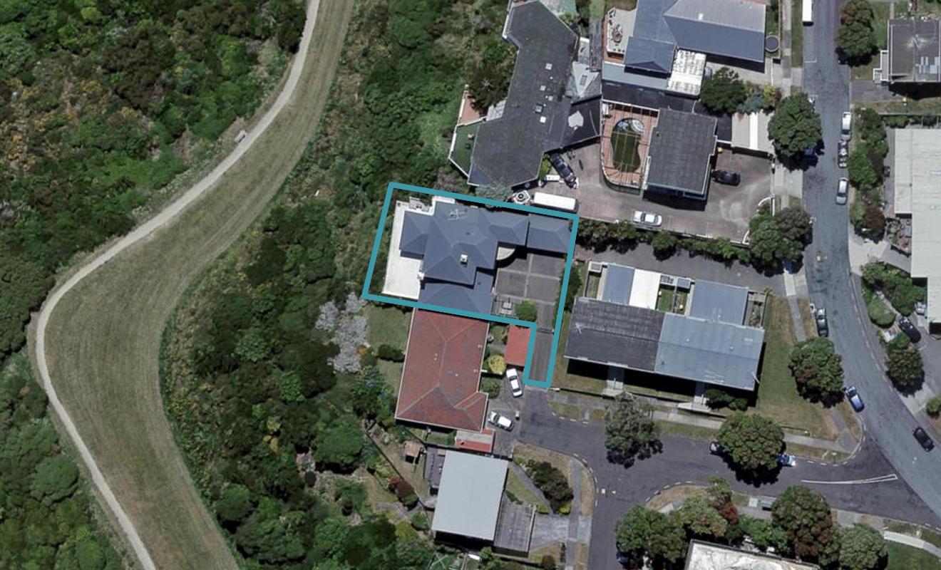 10 Duchess Place, Maupuia, Wellington - Carousel 1