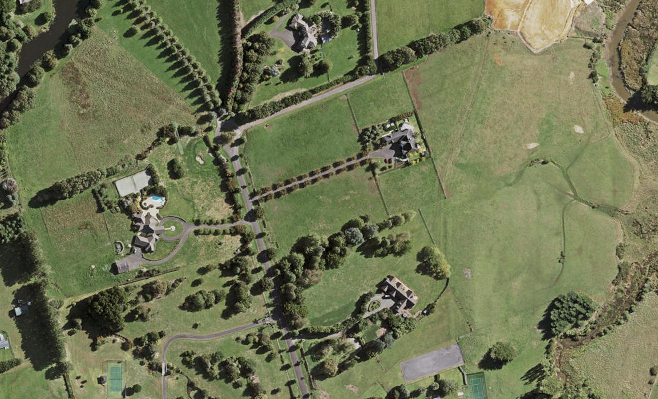 107 Tributary Parade, Karaka, Papakura - Carousel 1