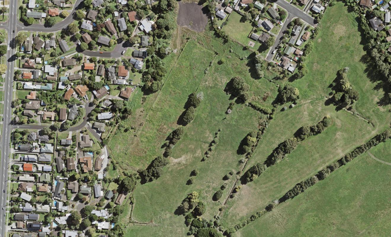 10 Stableford Crescent, Ōpaheke, Papakura - Carousel 1